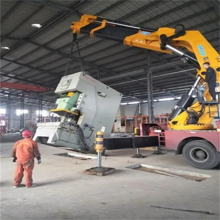 遂宁80吨折臂吊车出租附近电话