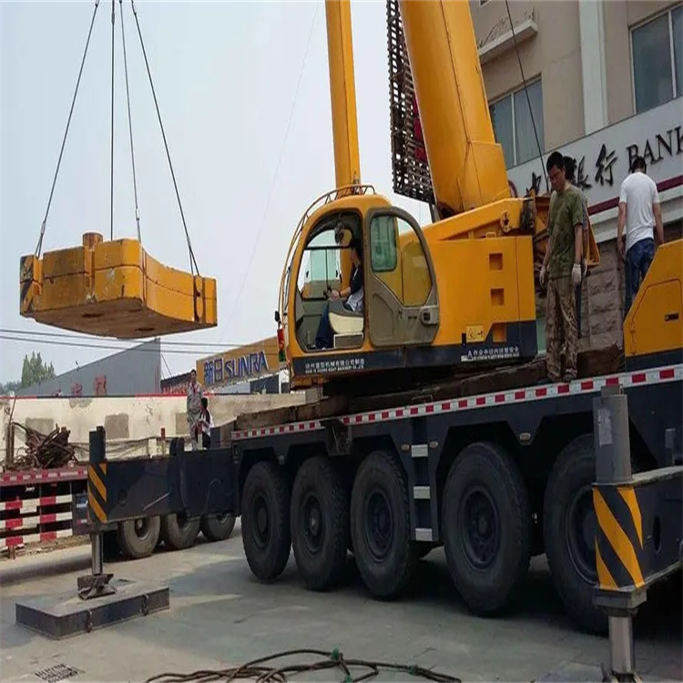 遂宁当地吊车出租|机器吊装|75吨|工厂搬迁服务