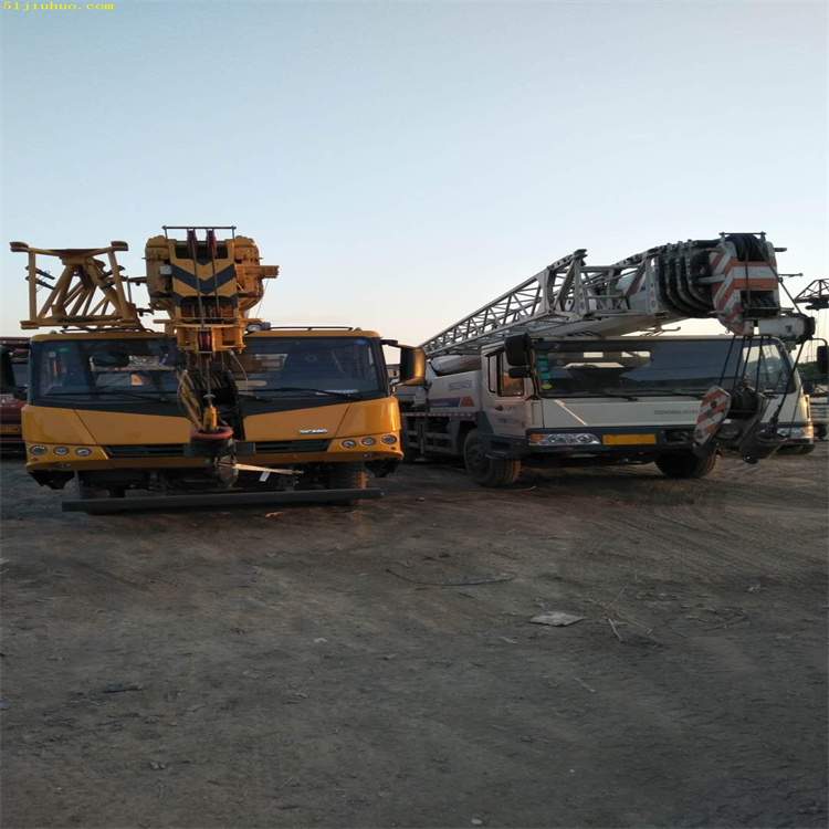 遂宁吊车吊挖机正确办法